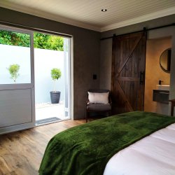 Tide's Whisper Hermanus, 7200, Wes-Kaap avatar